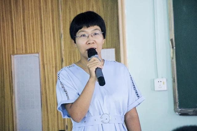 将来留学世界一流大学高中三年要做什么，国际高中班新生导学课给你答案